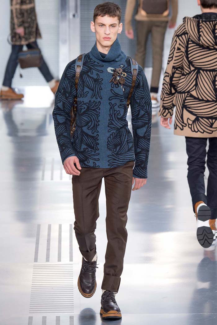Модель 5 из мужской коллекции Louis Vuitton осень-зима 2015-2016